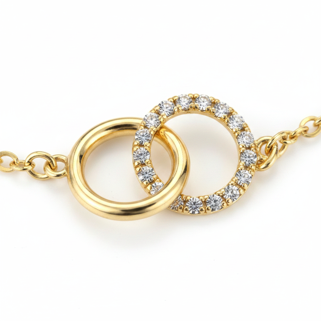 Alliléndeta 18K Gold Finish Rhinestone Chain Bracelet