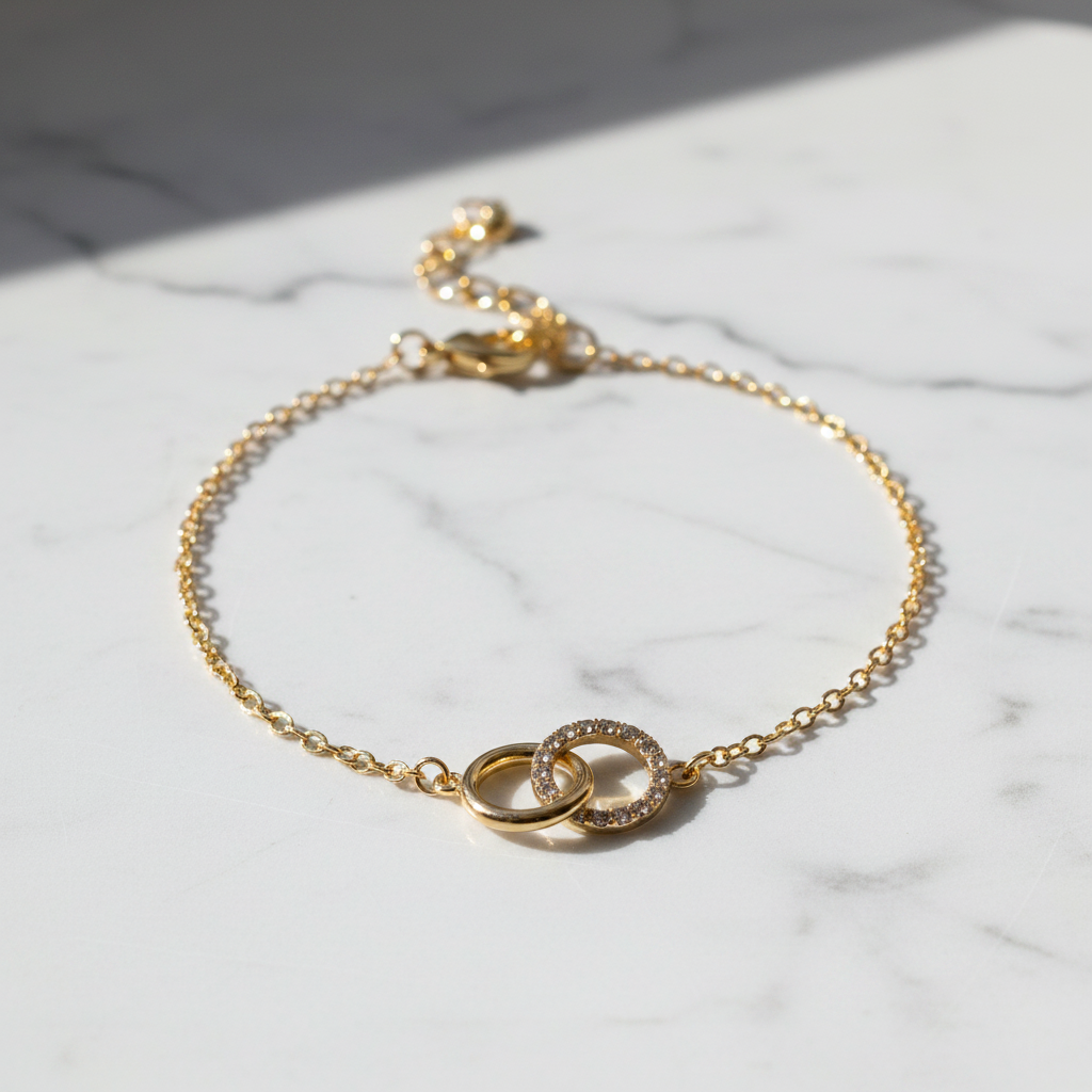 Alliléndeta 18K Gold Finish Rhinestone Chain Bracelet