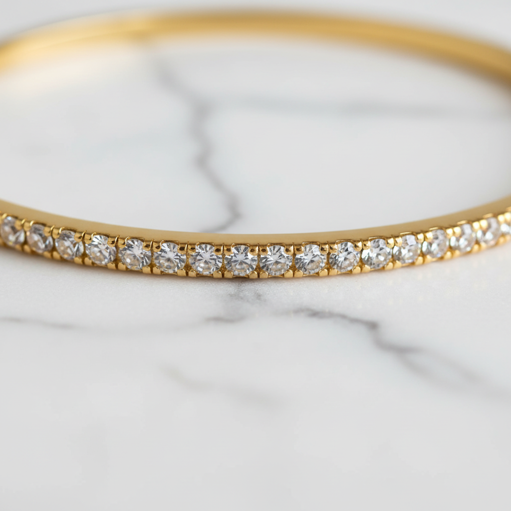 Lámpsi 14K Gold Finish Stone Detail Clasped Bangle