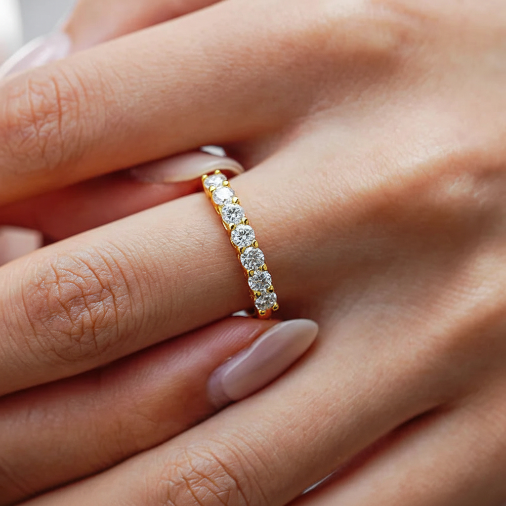 Pétra Moissanite Ring